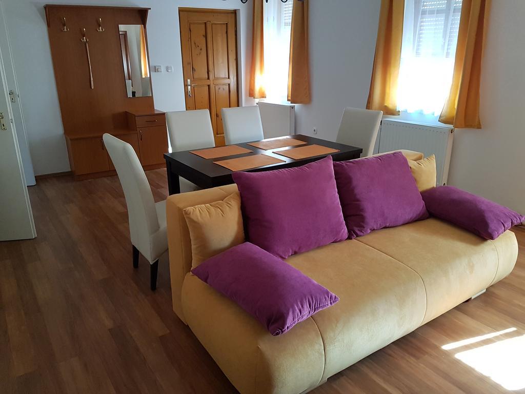 Apartman Kaszas Central Mosonmagyaróvár Exteriér fotografie